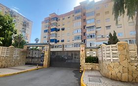 Moderno Y Completo Apartamento Frente Al Mar